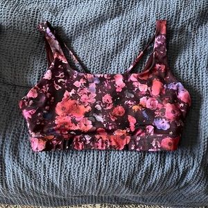 Athleta Exhale Sports Bra Size M